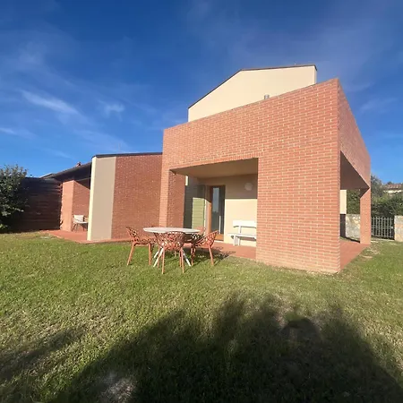 Semesterbostad Prima Luce *