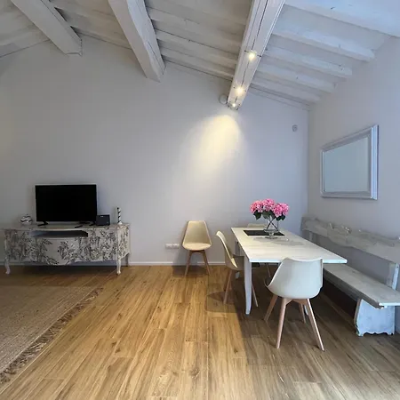 Prima Luce Semesterbostad